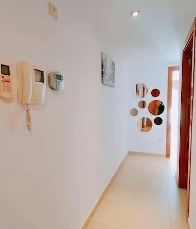 Apartamento La Brisa Para 4, Con Piscina Y Parking